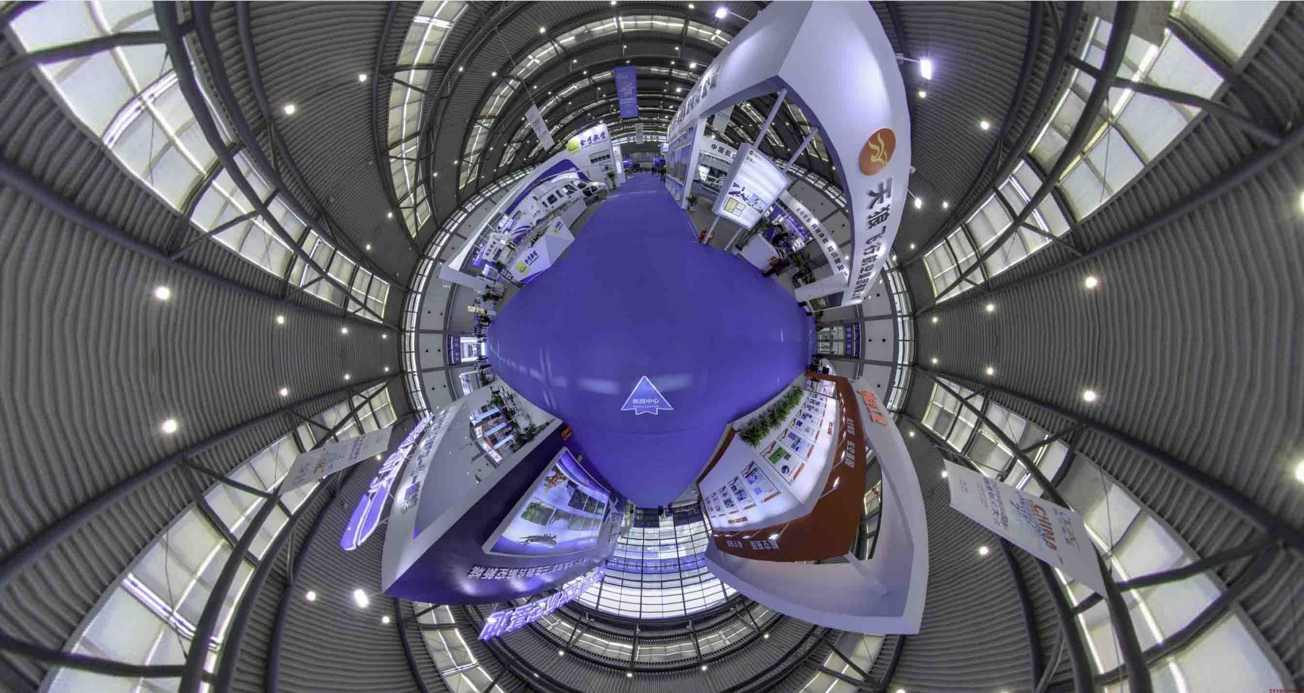 VR文化創意產業的未來：創新、融合與普及